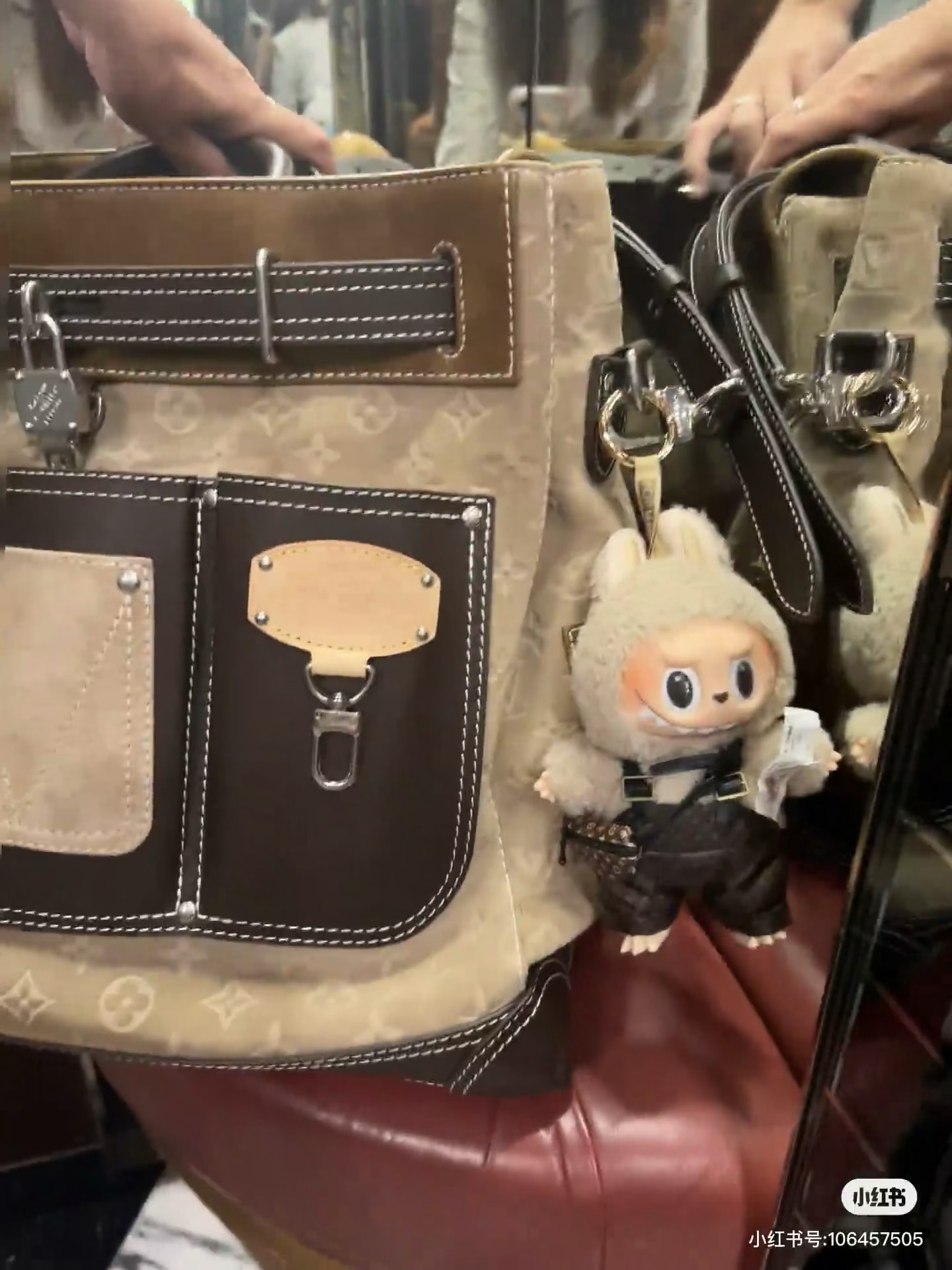 2026124173316256 260